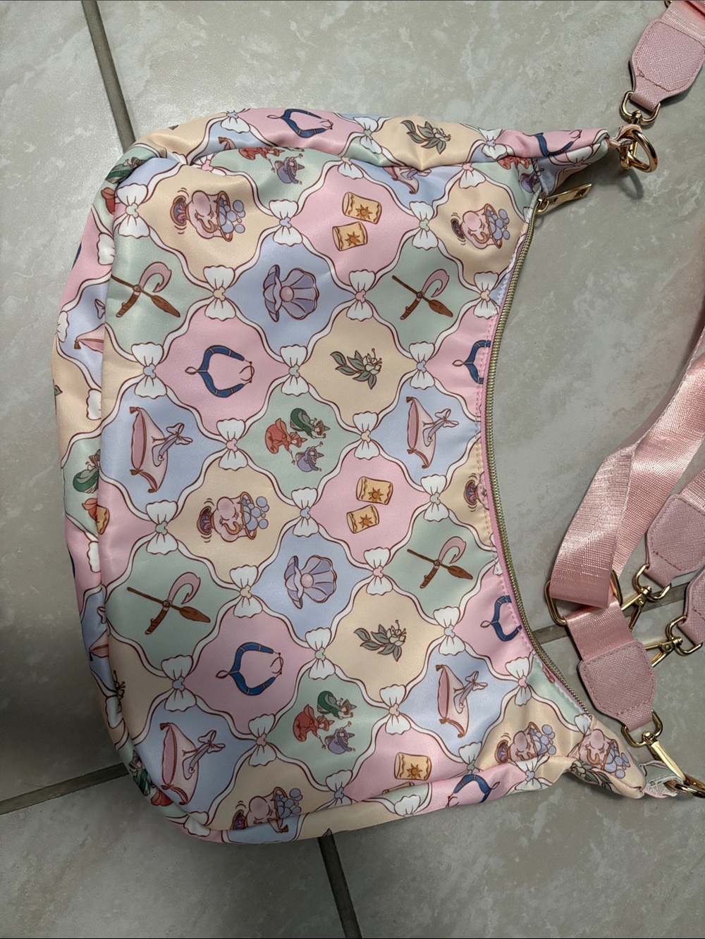 Pastel Pink Patterned Shoulder Bag with Removable Straps - Picture 5 of 8